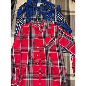 Bundle of two kids size large 12-14 button up shirts ￼